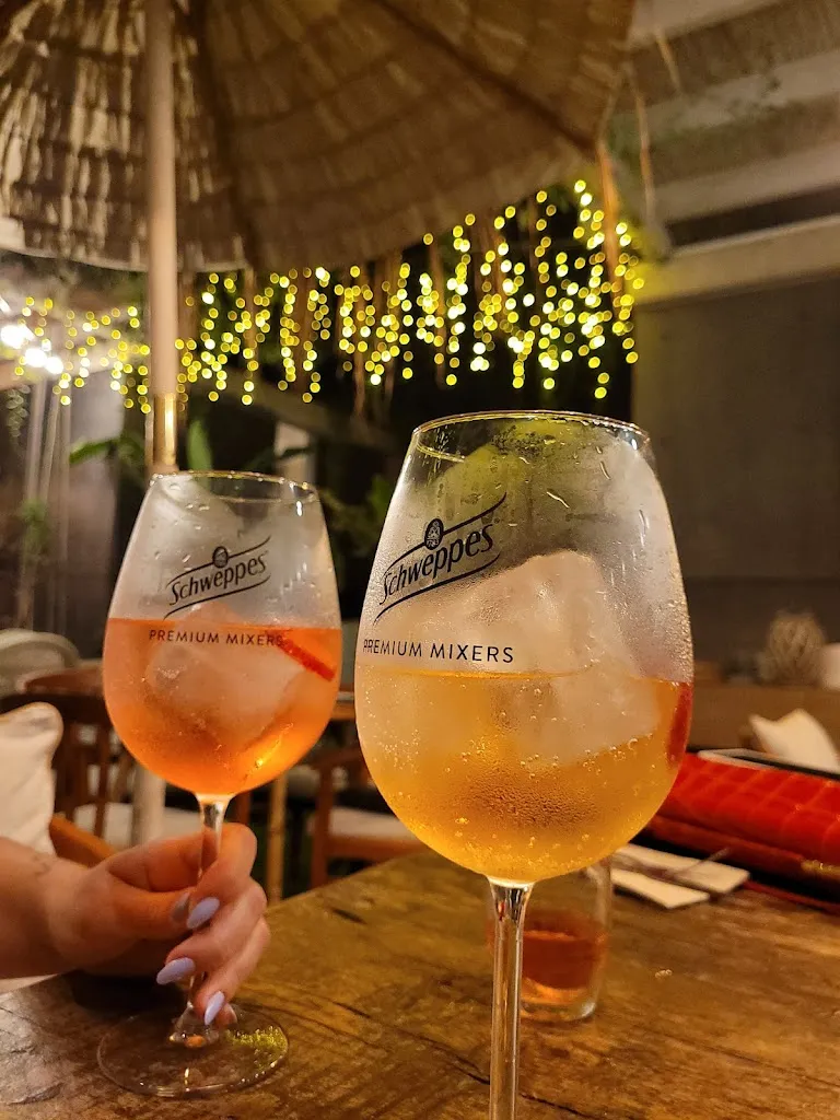 Nicole Schmidt_Nuun Club Restaurant_Benicàssim_review