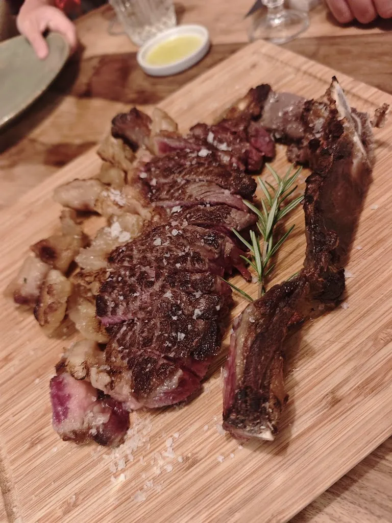 CIENTO 2 TABERNA_Benicàssim_slider_image_3