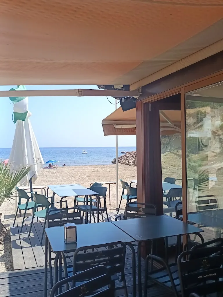 Chiringuito "Costa Tranquila" restaurant in Pulpí