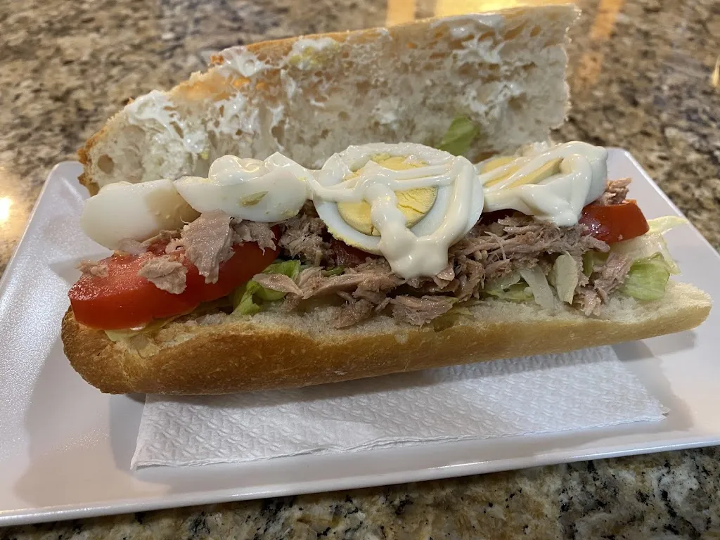 Bar Peluso_Bolbaite_slider_image_3