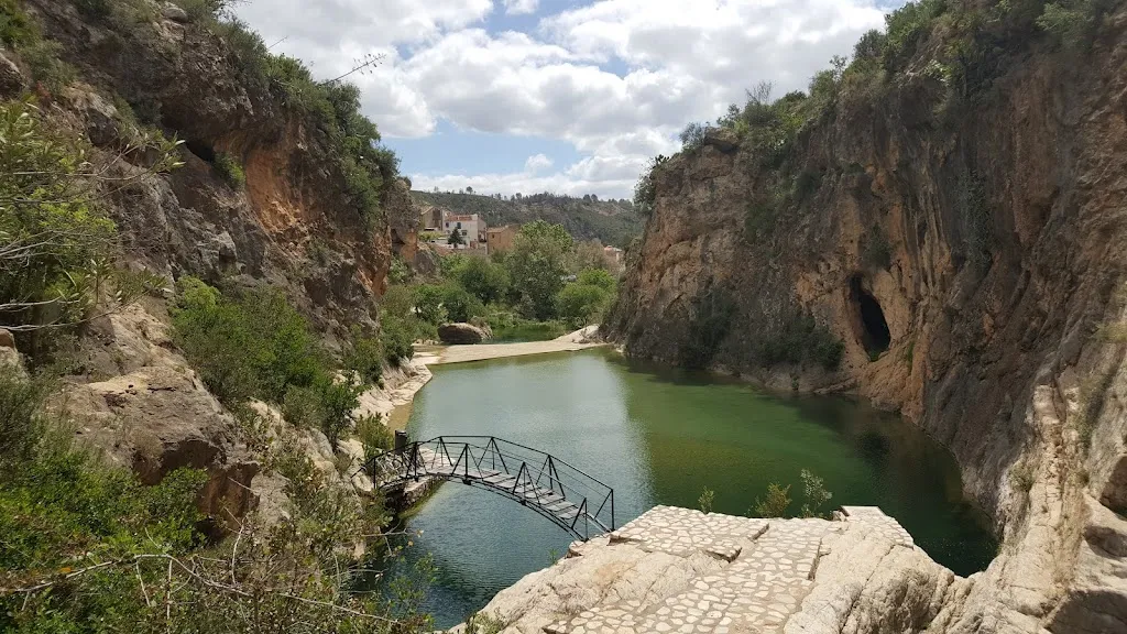 Ahmed Eminov_Rio de Bolbaite. Zona recreativa_Bolbaite_review