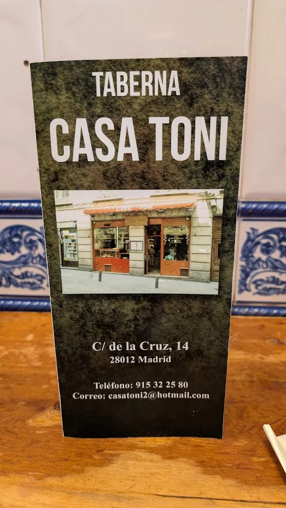 elton hall_Casa Toni_Bufali_recensione