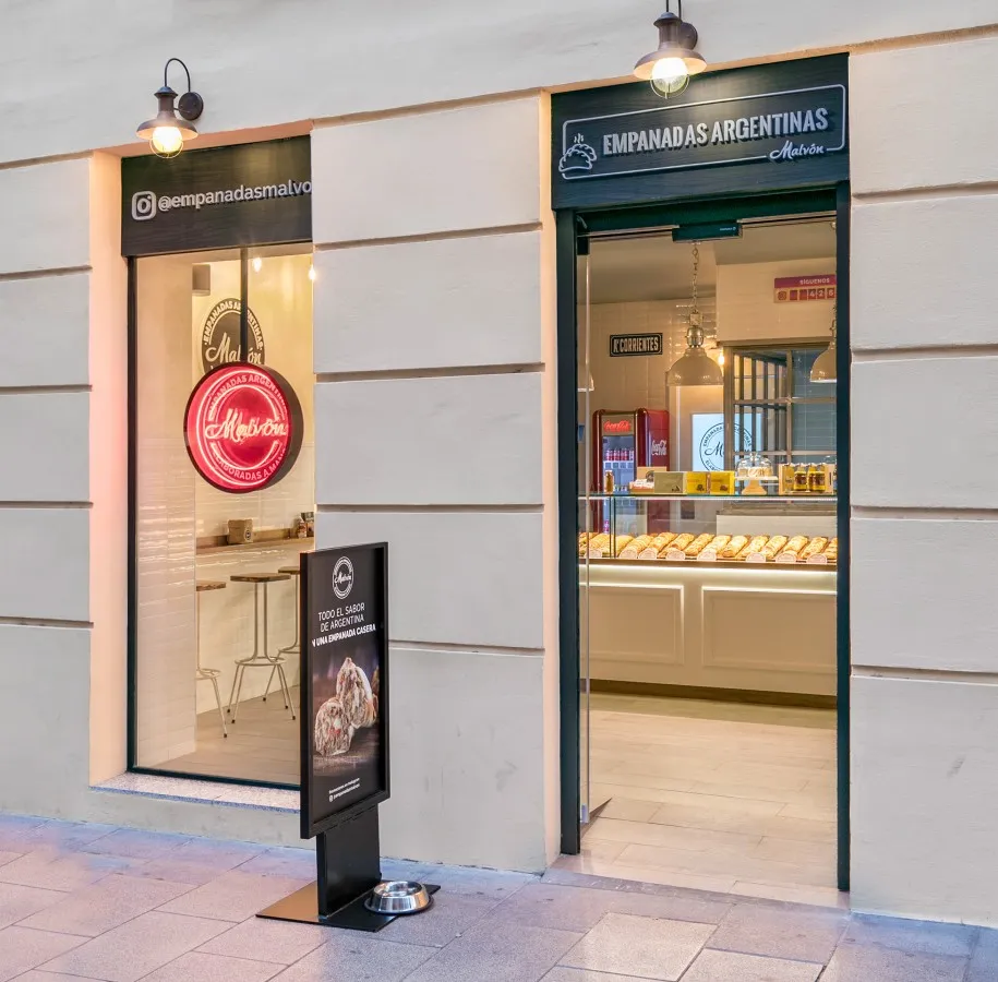 Empanadas malvon restaurant in Bufali