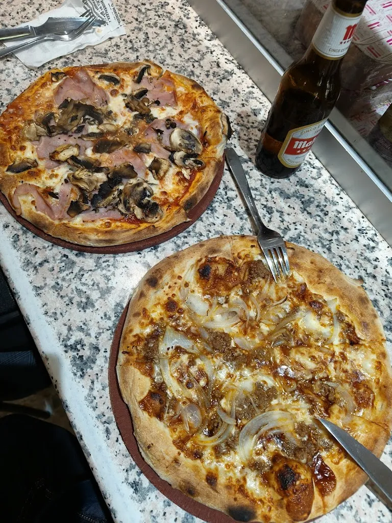 YAFEA ALYAFEI_Pizzería Vesuvio_Bufali_review