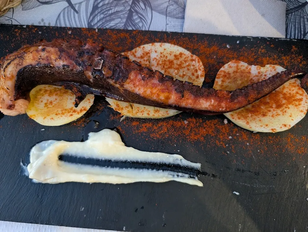 Carlos Lopez_Bar Ximo_Bocairent_recensione