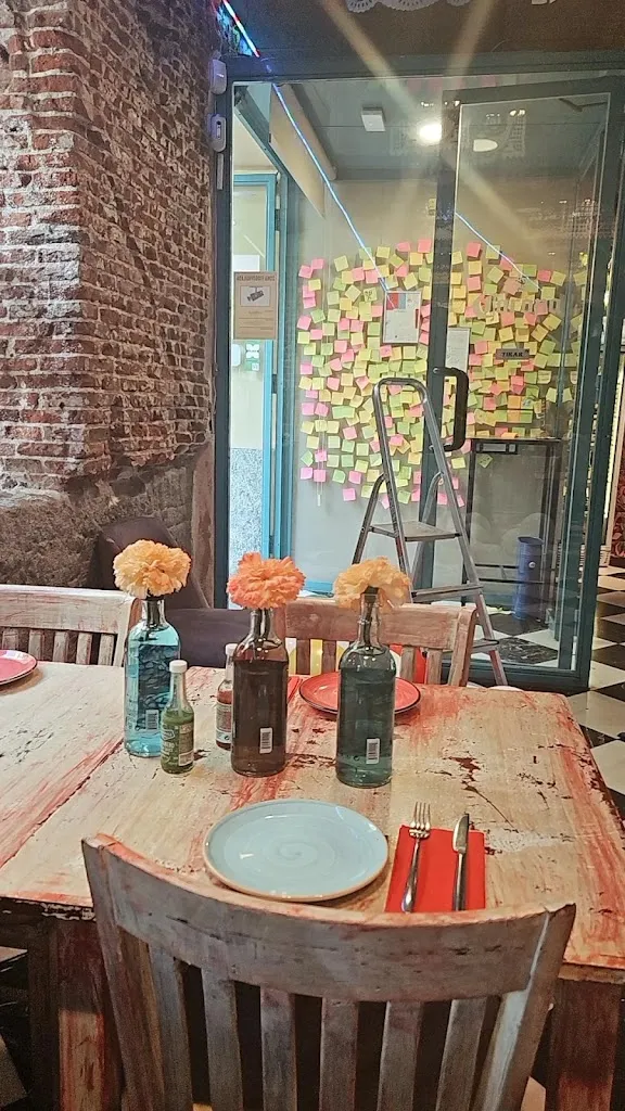 La Venganza De Malinche | Restaurante Mexicano | Canal_Canals_slider_image_3