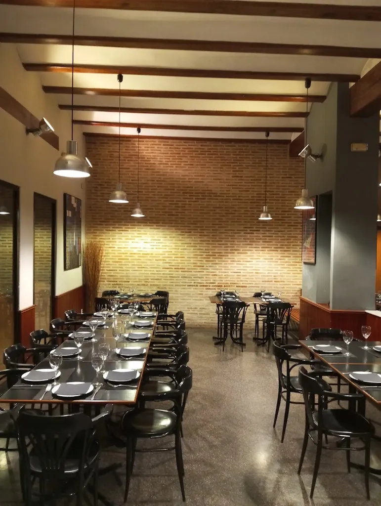 Restaurante la Revolta restaurant in Bétera