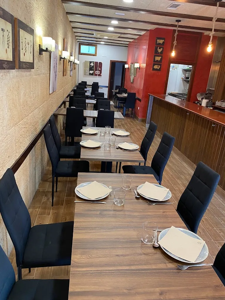 IZANEUS Restaurant in Bétera