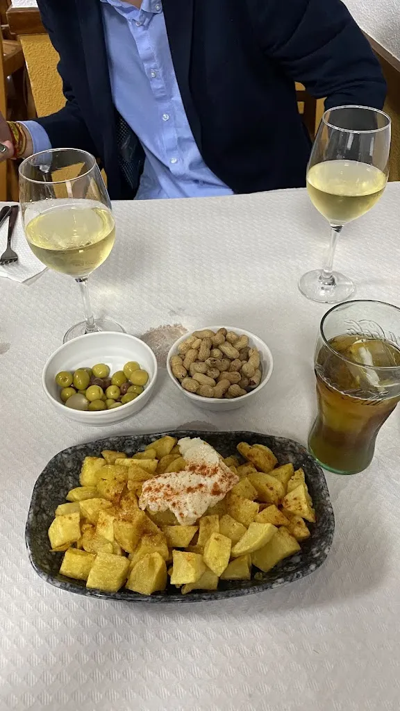 Ainhoa Villar_Bar-Restaurant Mas de Roda_Bétera_review