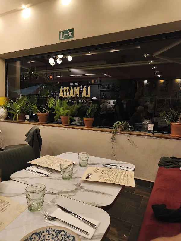 La Piazza Mas Camarena restaurant in Bétera