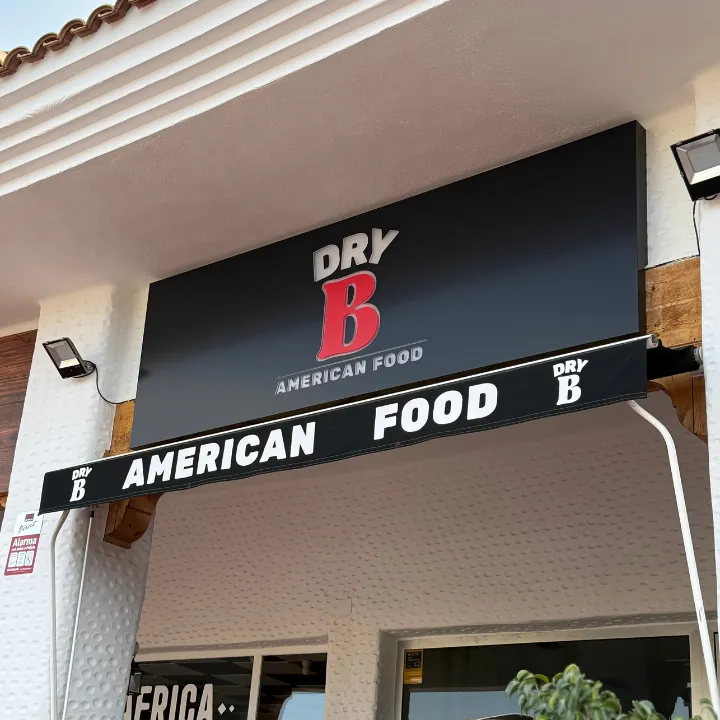 DRY B restaurant in Bétera