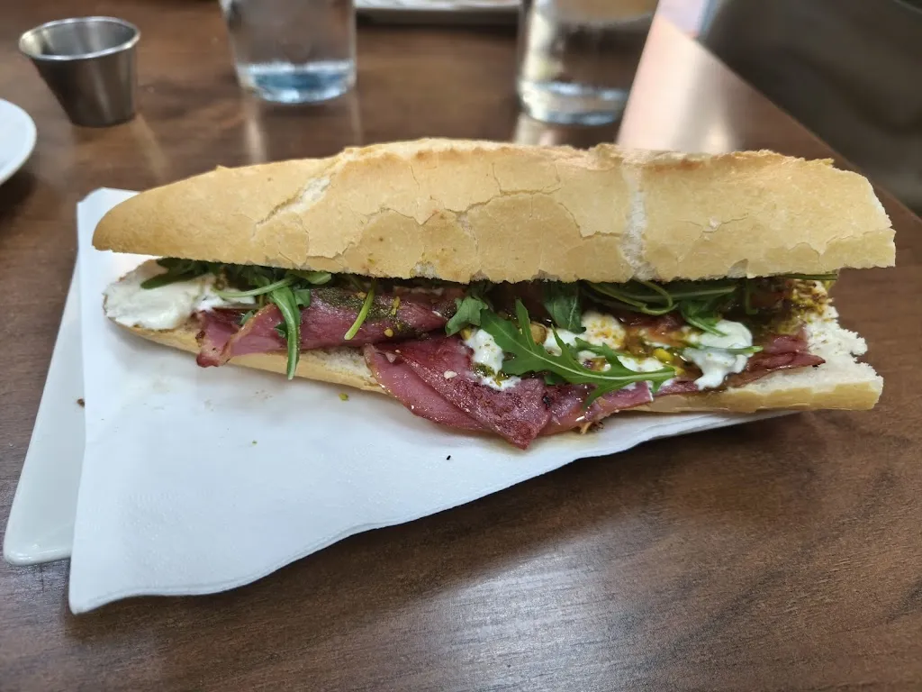 cristina canos ruano_Bar restaurante Gallardo I_Burjassot_review