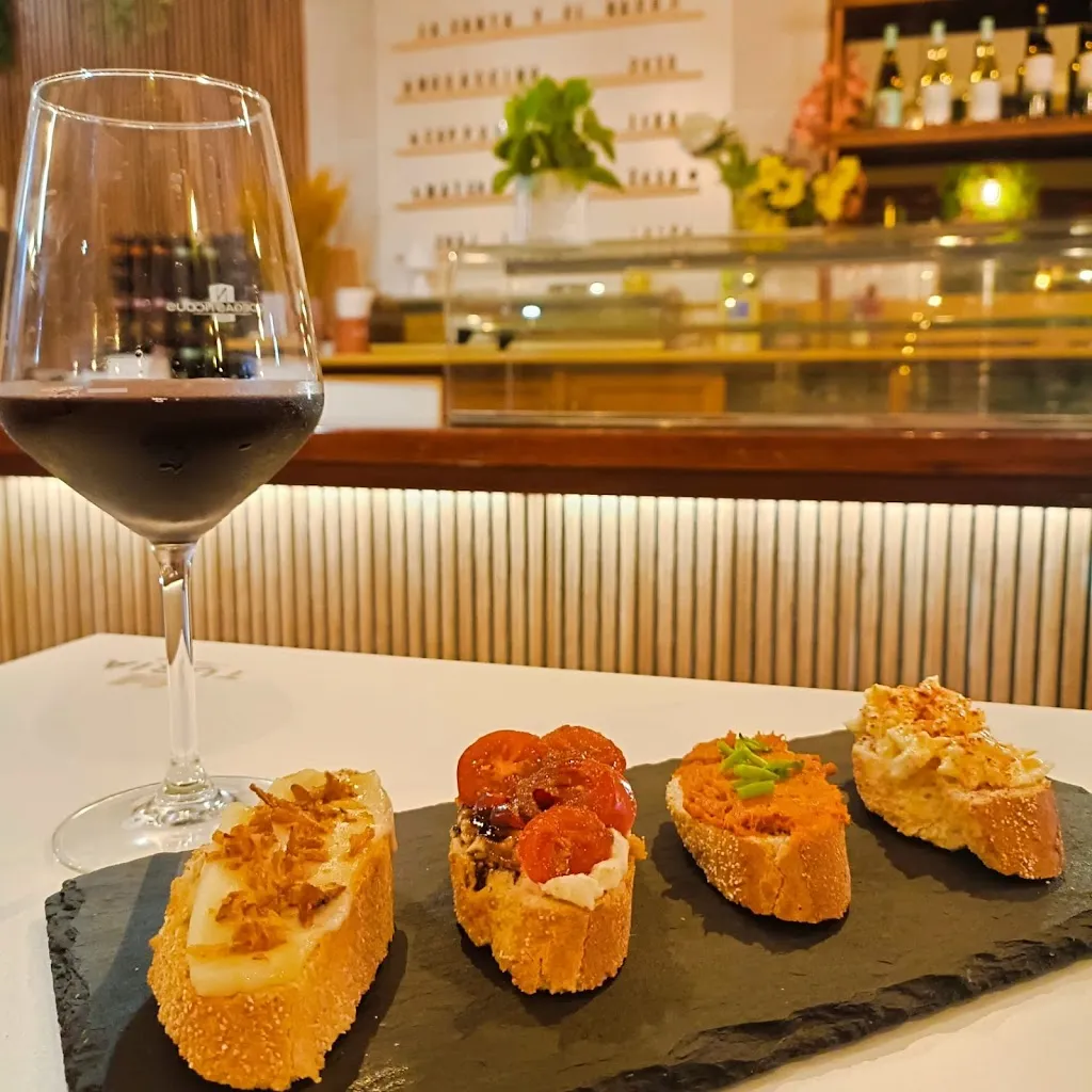 Camiel Op de Beeck_La Santa y el Baco_Burjassot_recensione