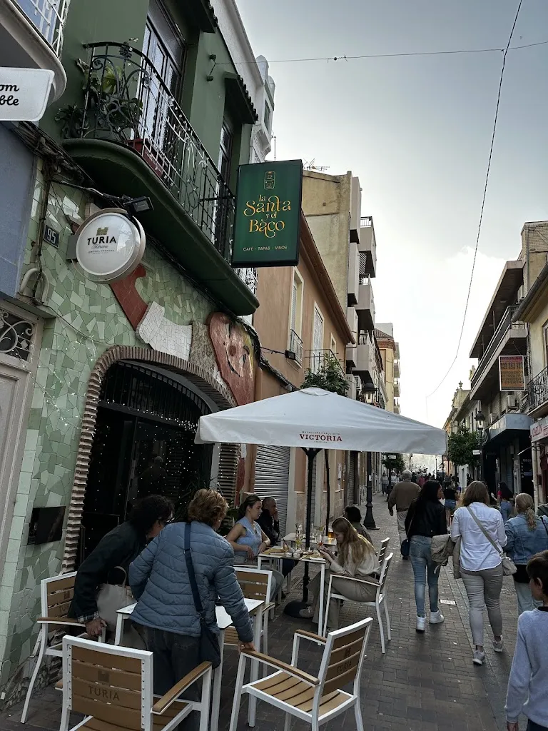 La Santa y el Baco restaurant in Burjassot