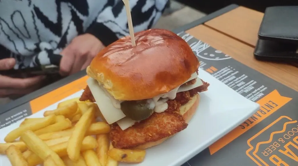 BOLA8 Burjasot_Burjassot_slider_image_2