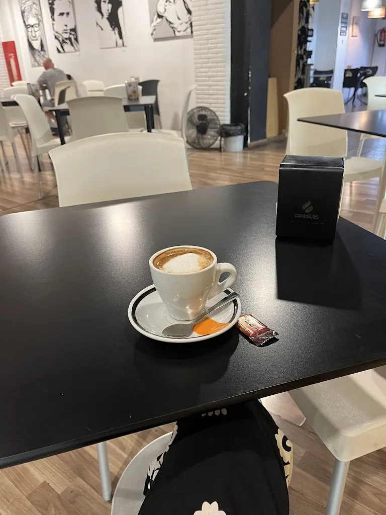 Elena Isaeva_Cleo`S_Burjassot_recensione