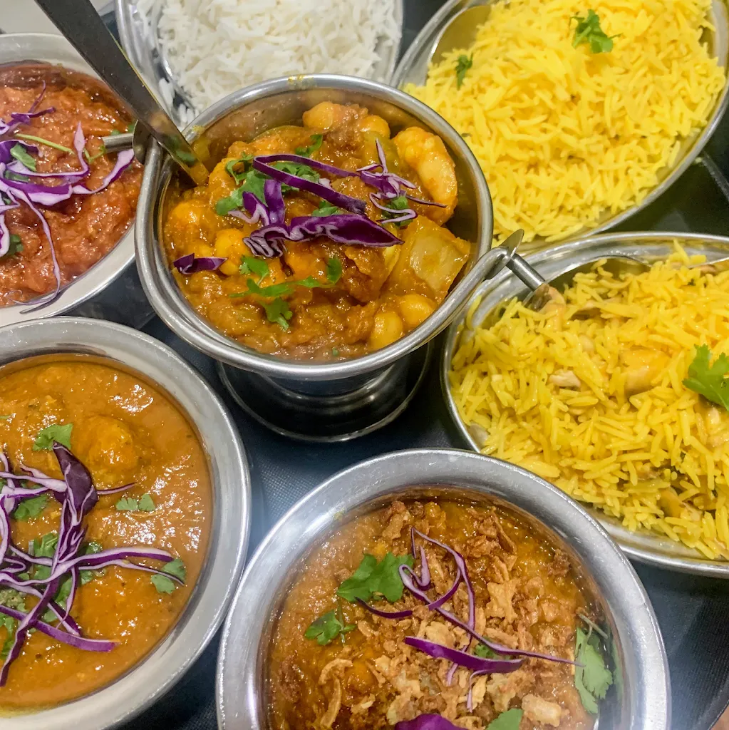 CURRYPIZZA INDIAN RESTAURANT_Burriana_slider_image_3