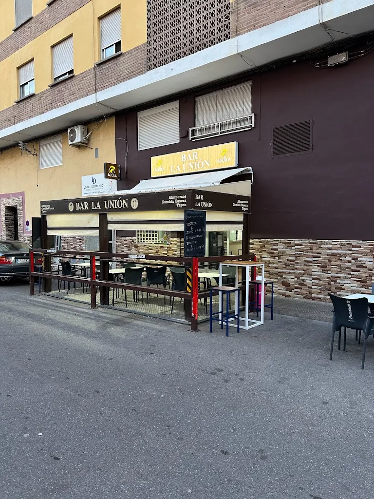 Bar la unión burriana restaurant in Burriana