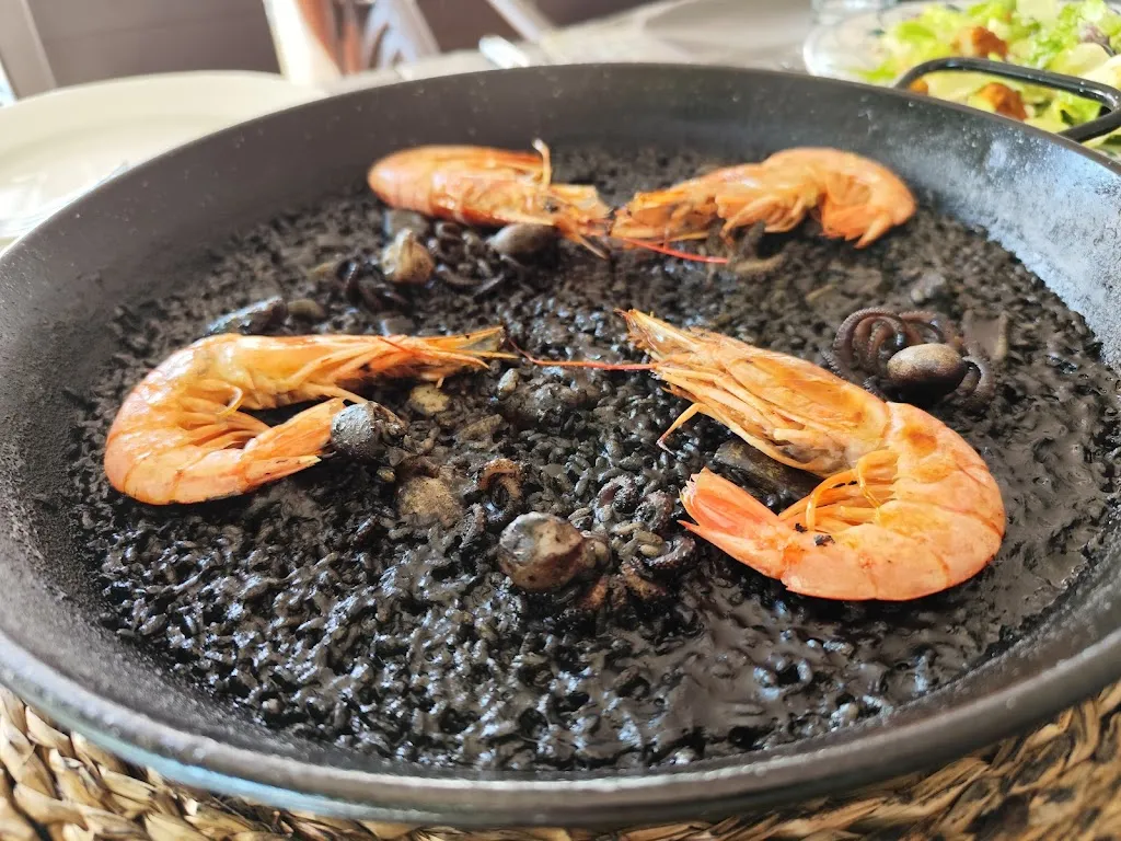 A puro fuego restaurant in Canet d'En Berenguer