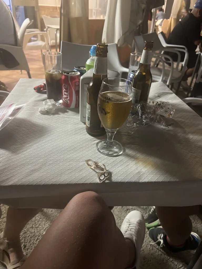 Domingo Lozano_Cafe Bar Dali_Tíjola_review