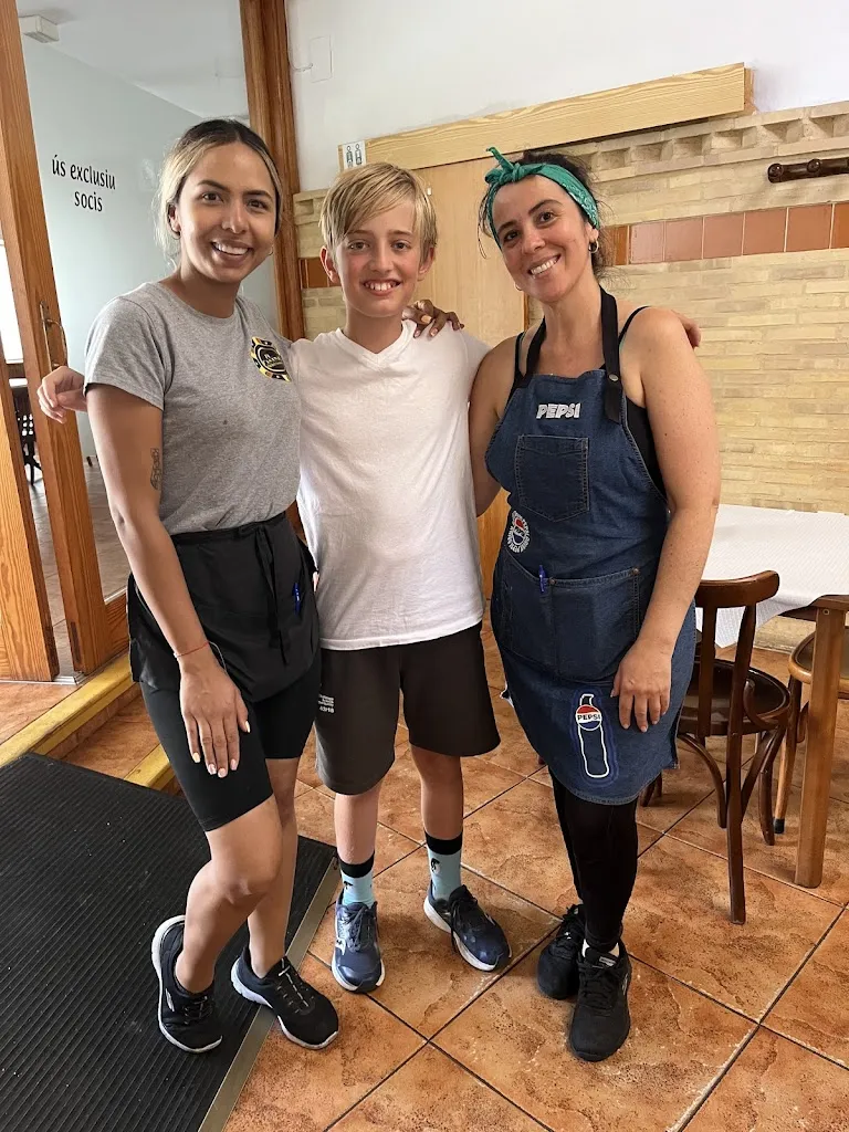 Karen X Fritsche_Bar Restaurante El Casino_Canet d'En Berenguer_recensione