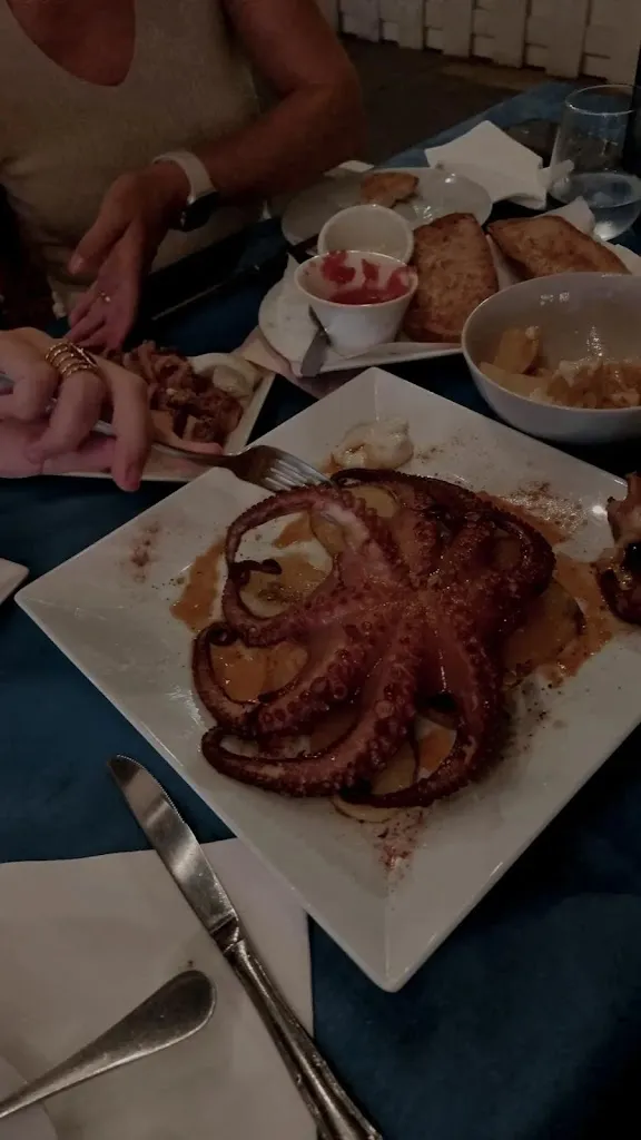 Menu_Mediterraneo Beach Club_Canet d'En Berenguer_image_5