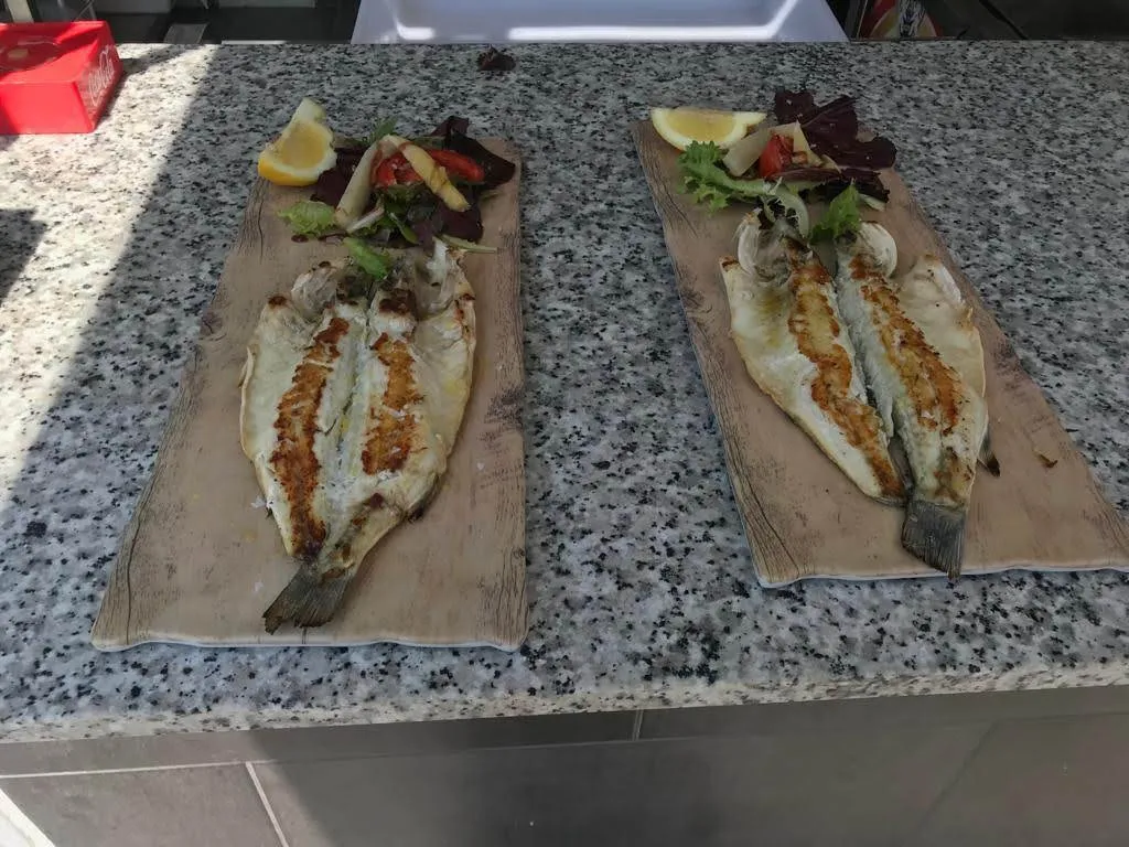 Menu_Mediterraneo Beach Club_Canet d'En Berenguer_image_9