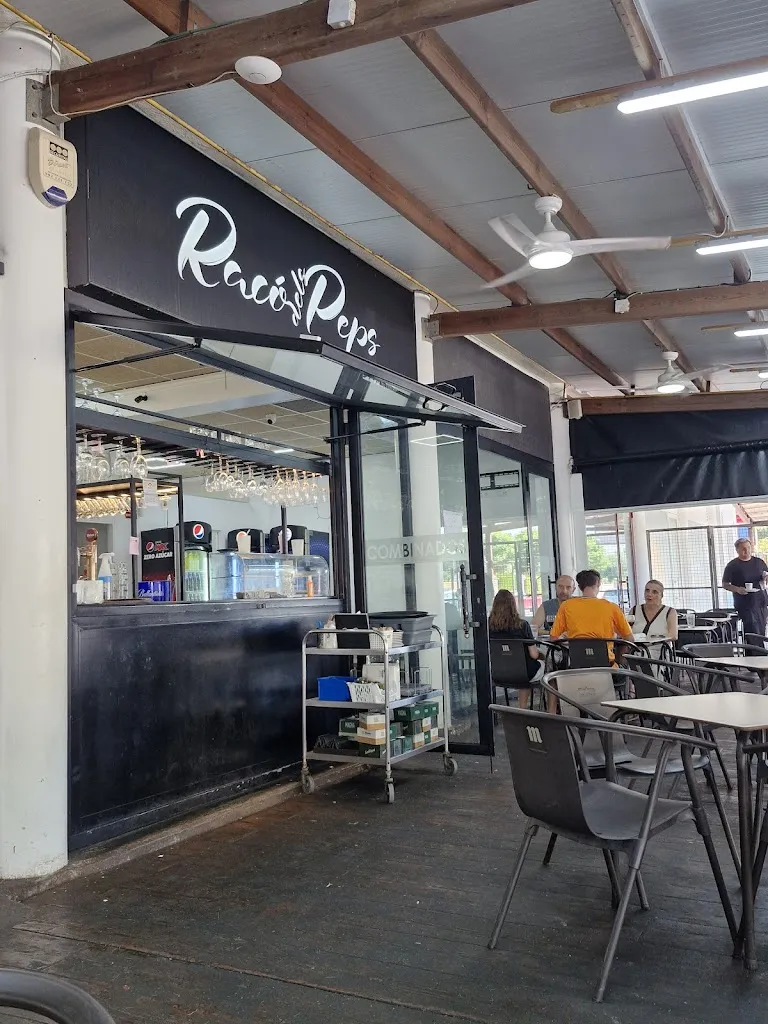 Raco dels Peps - Canet d'en Berenguer restaurant in Canet d'En Berenguer