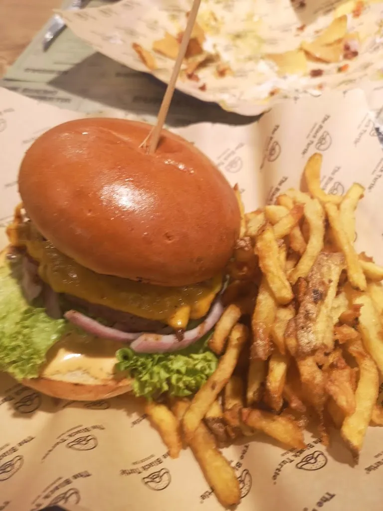 Nelly Rahimy_The Black Turtle - L'epicentre_Canet d'En Berenguer_review