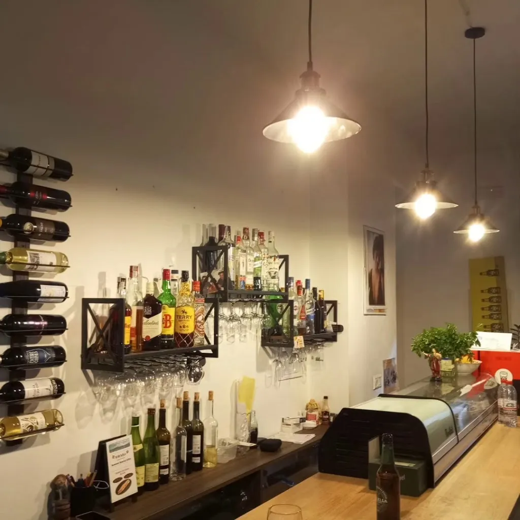 Bar lola tapas restaurant in Tíjola