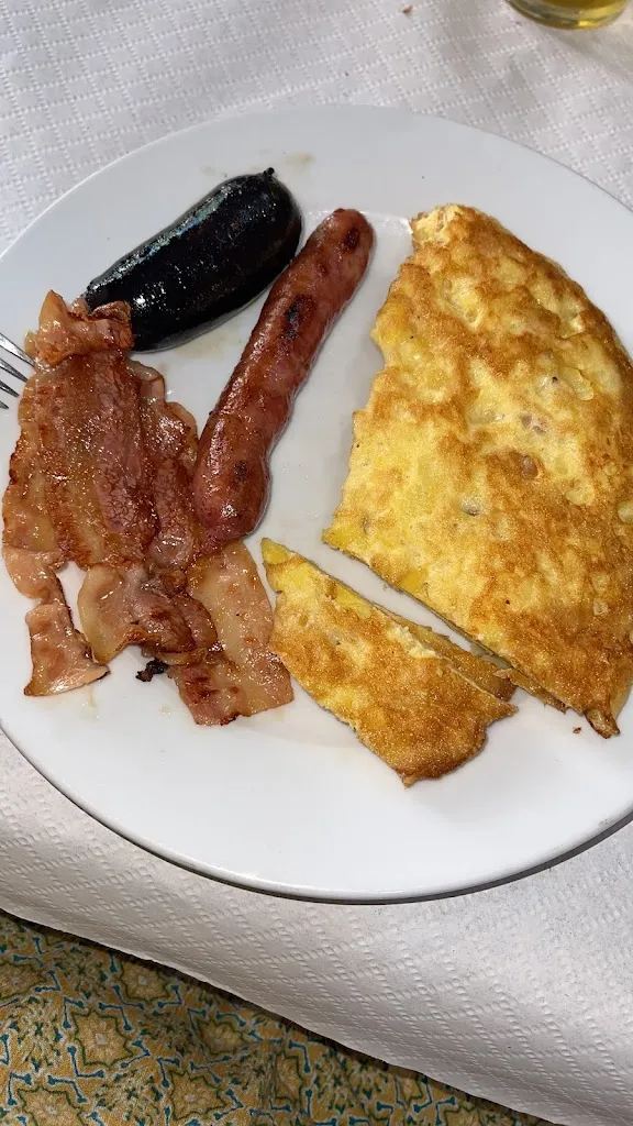 Karina Vega_Bar restaurante Casa Roque_Canet d'En Berenguer_review