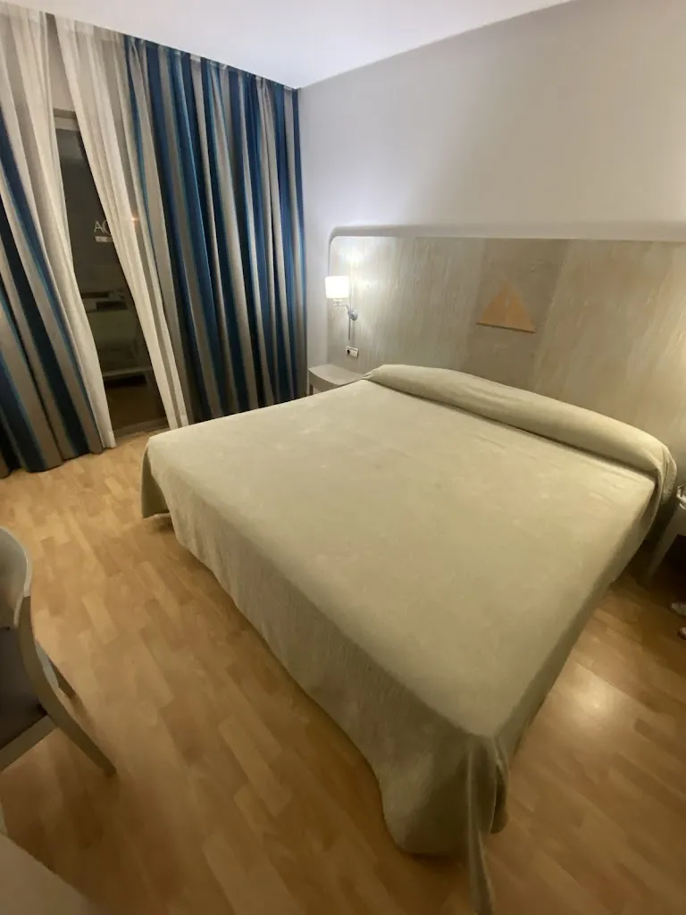 Hotel AGH Canet_Canet d'En Berenguer_slider_image_2