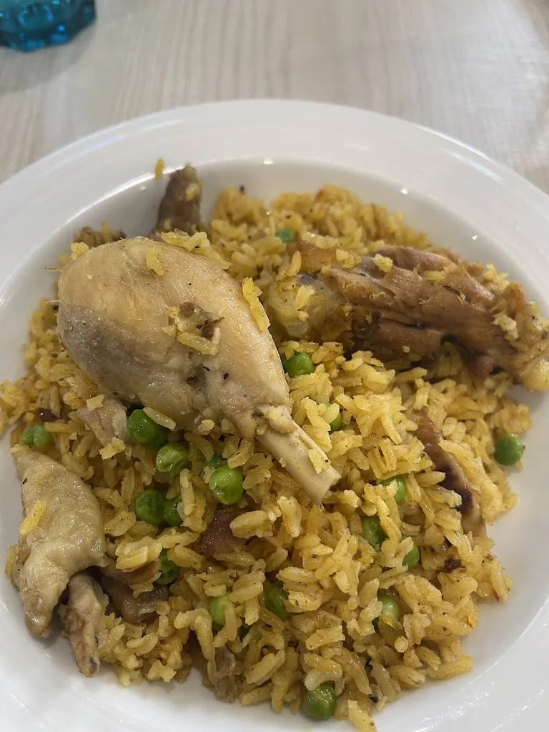 Stefany Paniagua_Mesón Bonavía_Pedrola_review