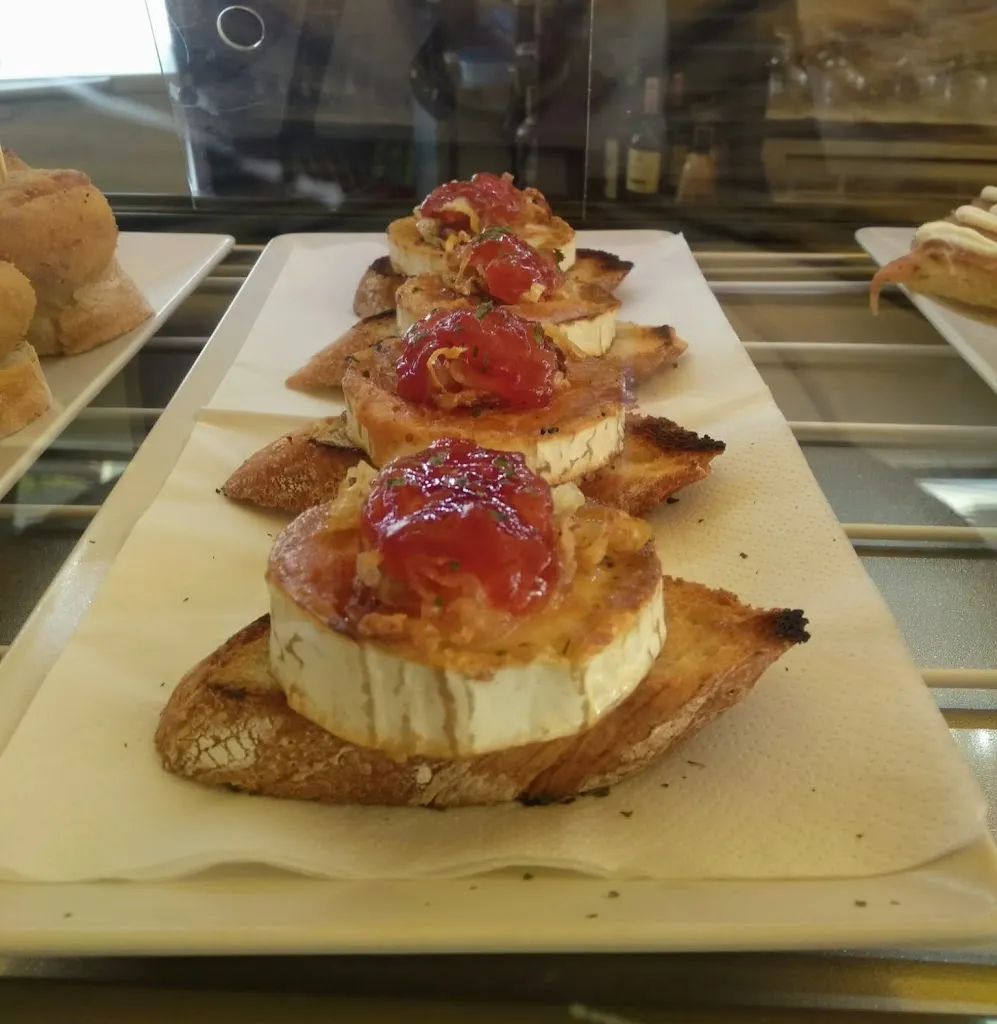 Bar Cafetería Iglú_Pedrola_slider_image_2