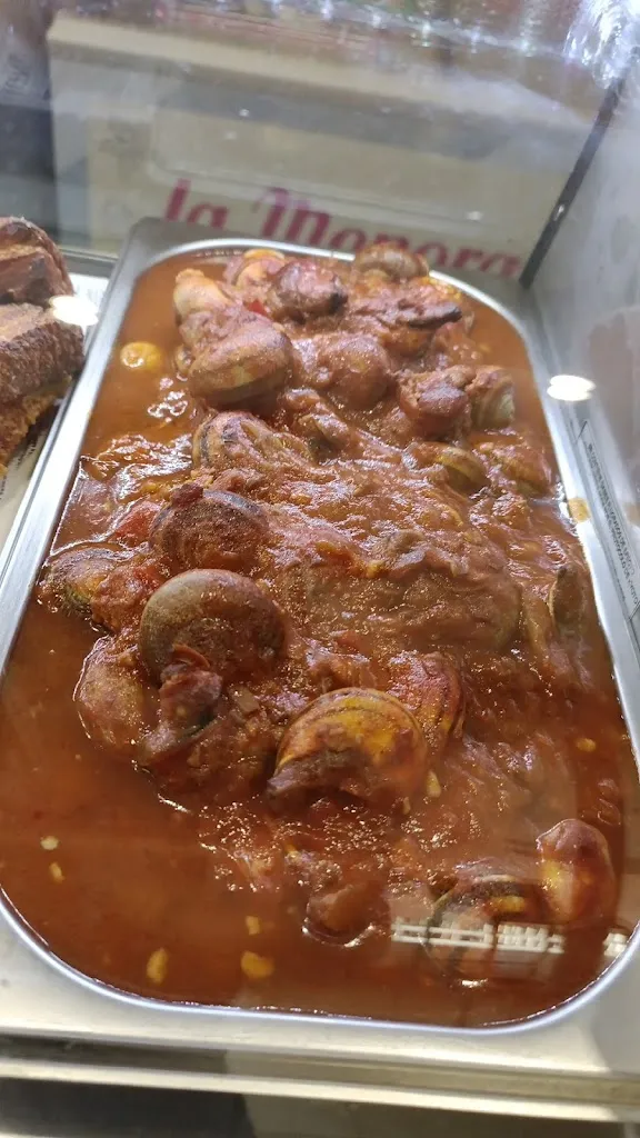 Rubén León_Cafetería Pabellón 81_Pedrola_review