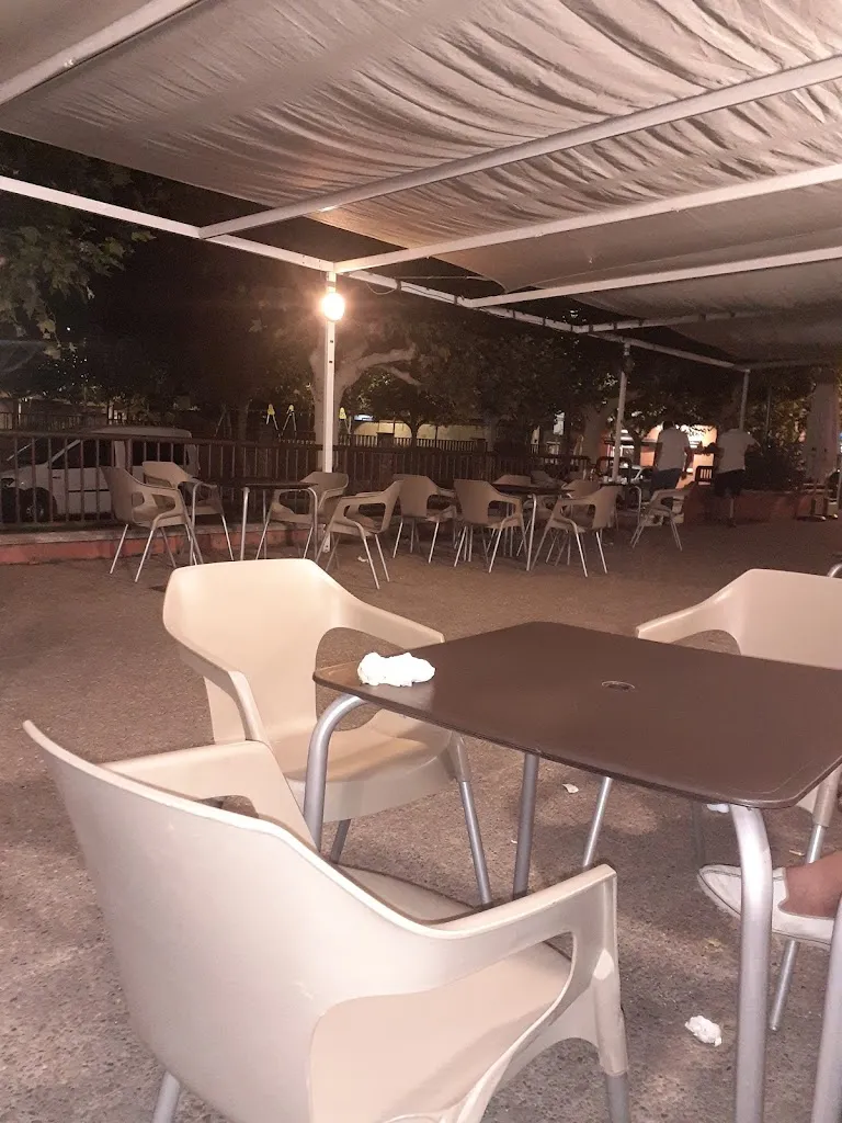 Cafetería Pabellón 81_Pedrola_slider_image_2