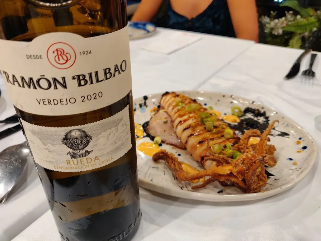 oliver gilmour_ATYPIKAL_Wamba_review