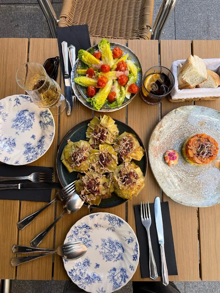 Menganita de cual_Wamba_slider_image_3