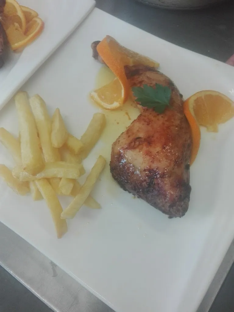 Menu_Restaurante Club Santa Ana_Wamba_image_8