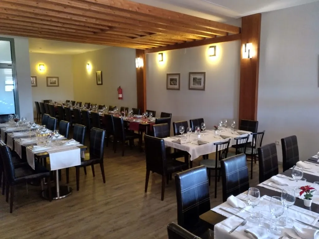 Restaurante Club Santa Ana_Wamba_slider_image_3