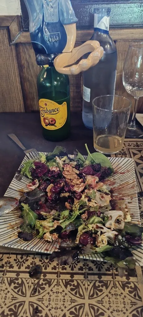 Fernando Rueda_Sidreria Los Trabancos_Wamba_review