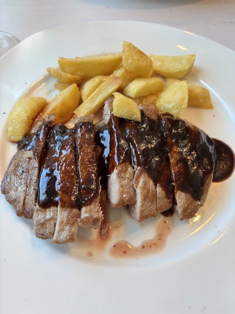 Jade Charot_Peral Bar_Wamba_review