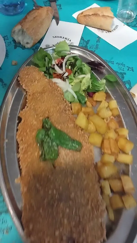 Sidrería-Asador El Topín Fartón_Wamba_slider_image_1