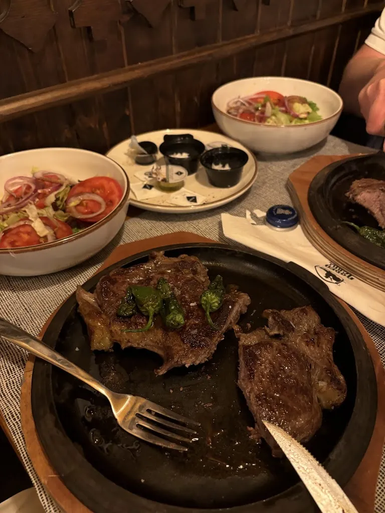 jennay j_Rodeo Grill Restaurante_Wamba_review
