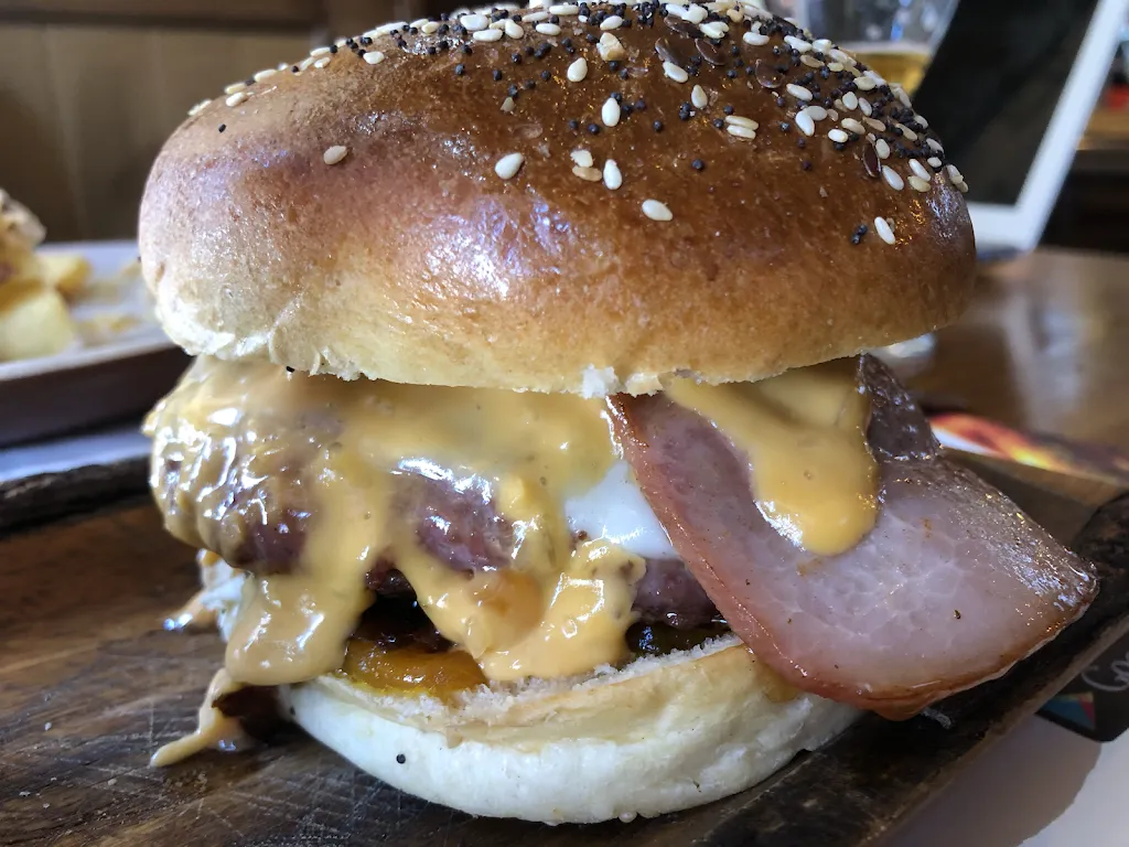 Rodeo Grill Restaurante_Wamba_slider_image_3