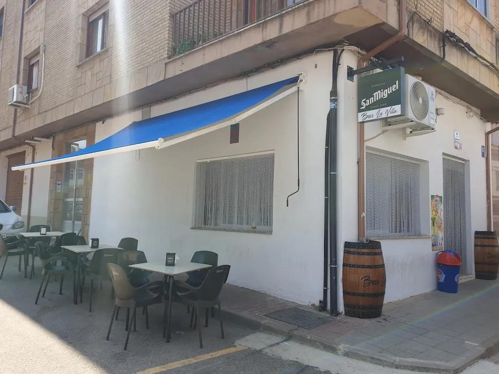 BAR LA VILLA restaurant in Alcañices