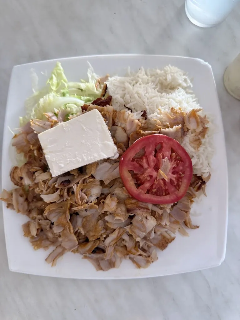 Михаил Зенин_CFR Doner Kebab_Vera_review