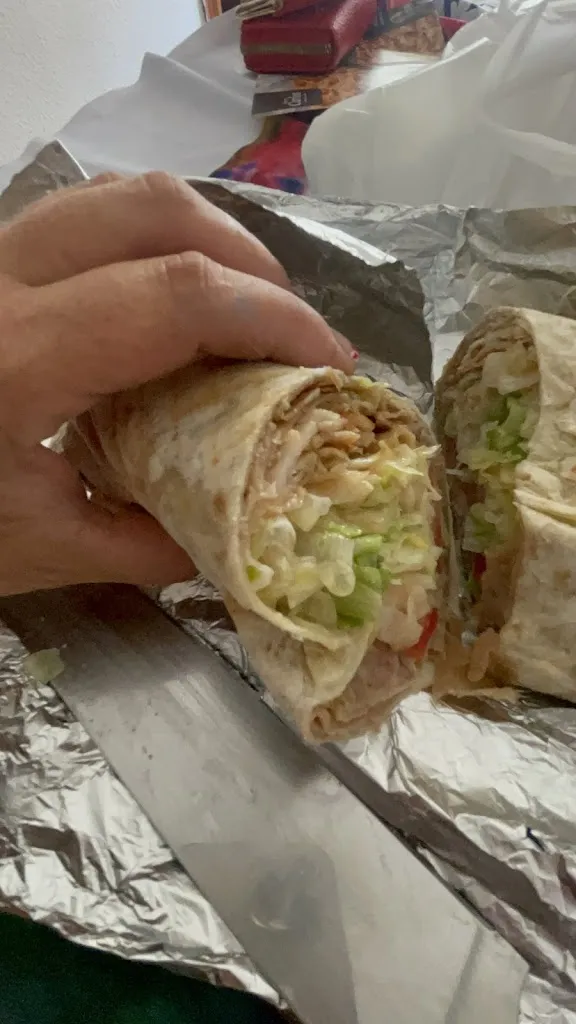 Estudio Ana González Flamenco_CFR Doner Kebab_Vera_review