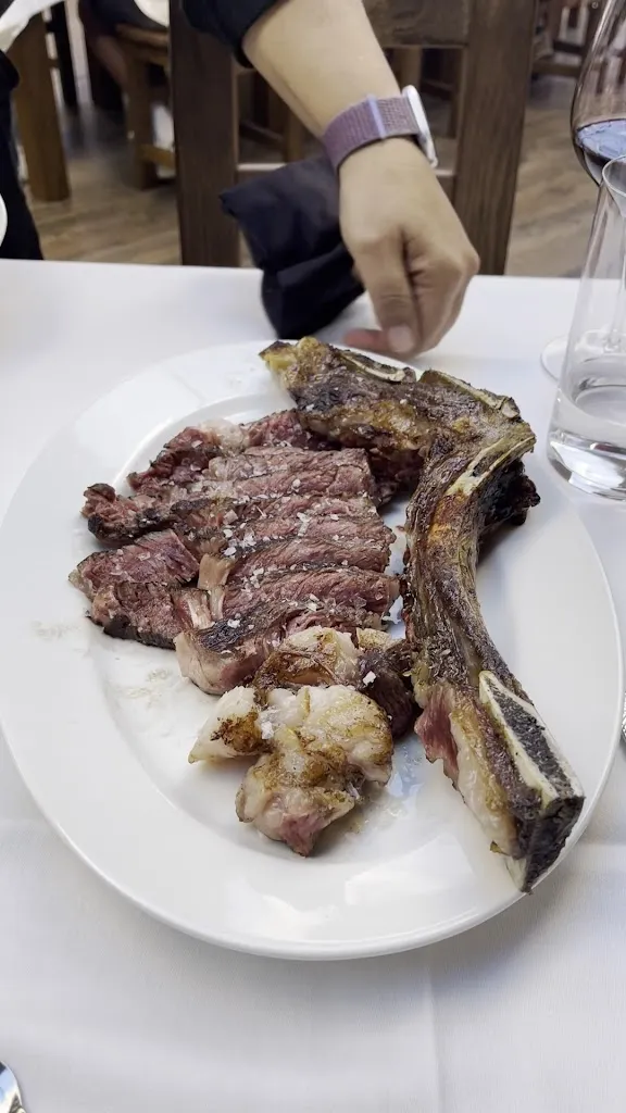 N. H._Brasería El Padre Adobe_Abezames_review