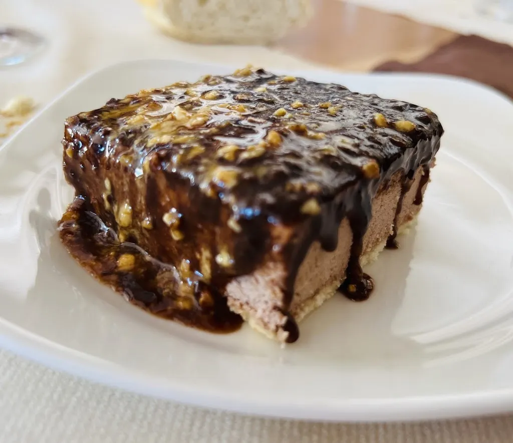 Paul McGuinness_Bodega y viñedos Divina Proporción S.L._Abezames_recensione